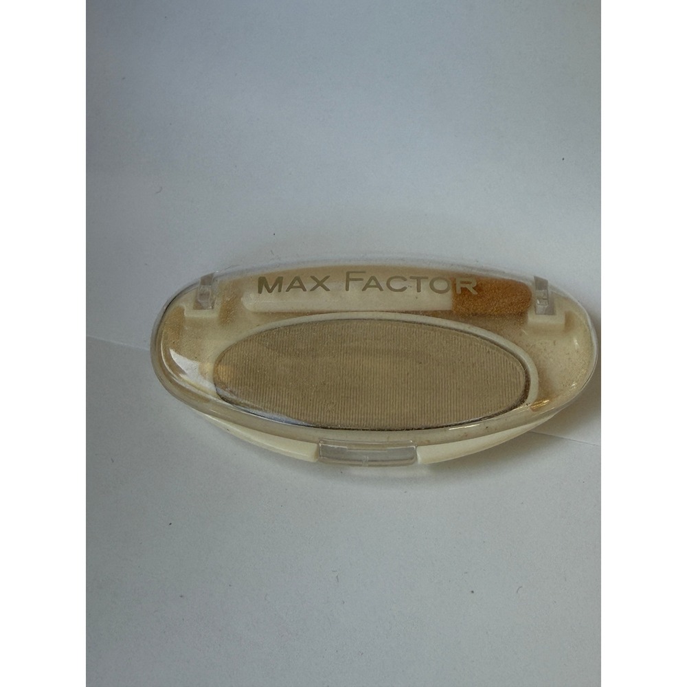 Max Factor Vintage Maxi-Rich Eye Shadow Creamy Vanilla 18 .11 oz Made in USA